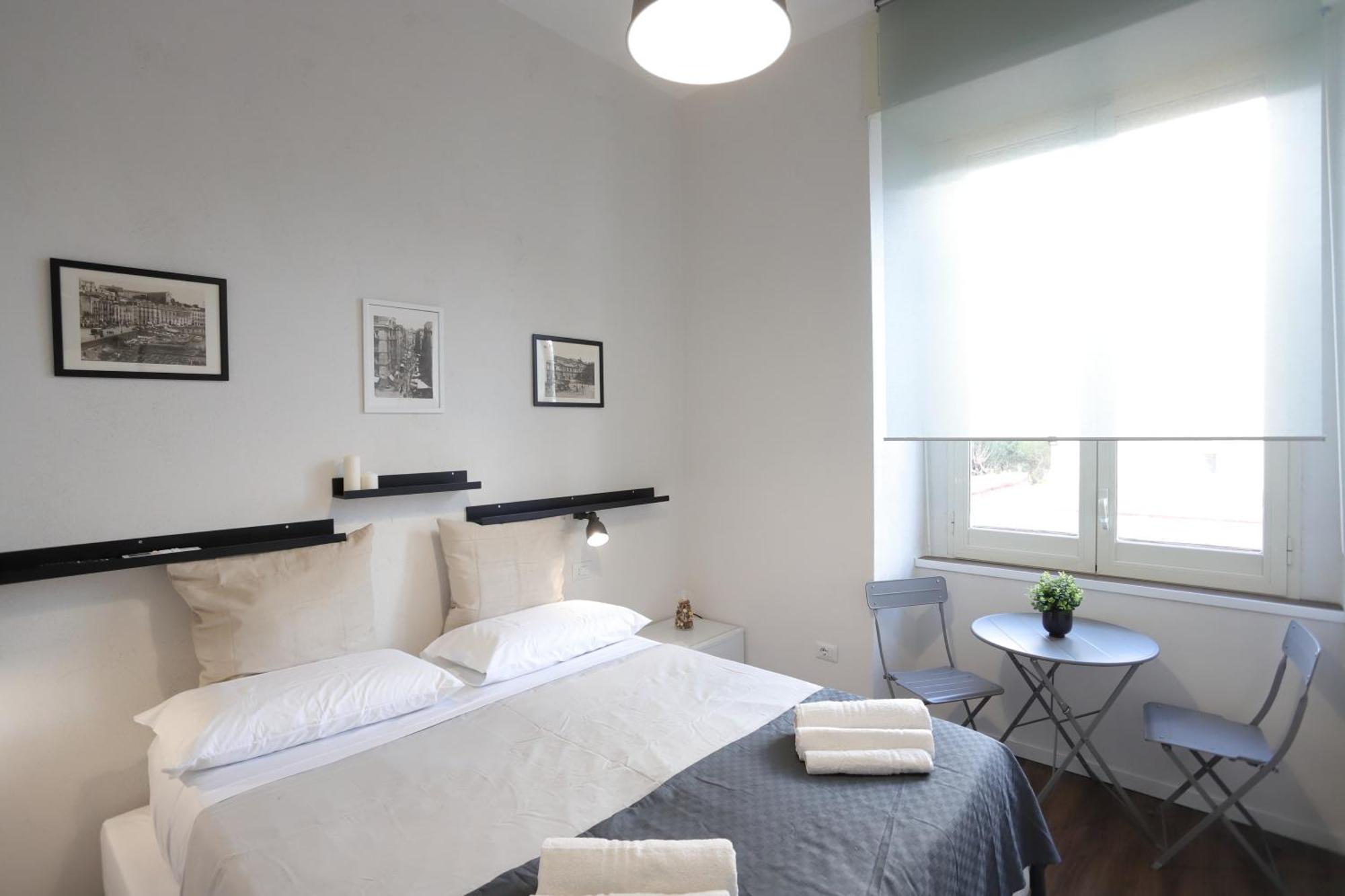Tammurriata Nera Bedroom